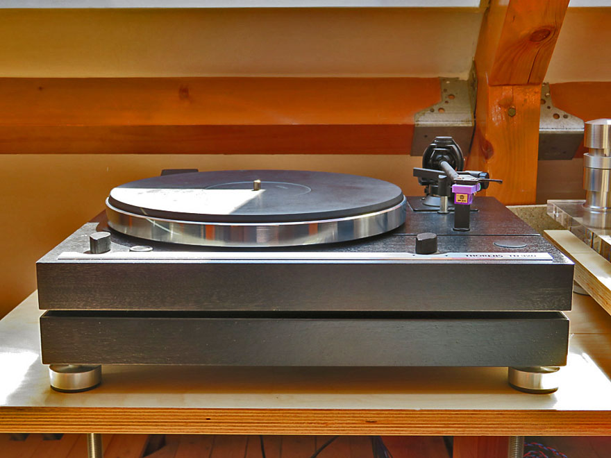 Thorens TD320